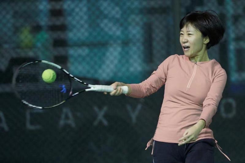 广州知名网球教练罗穗平和网球教父尼克在印第安维尔斯大师赛合影既然